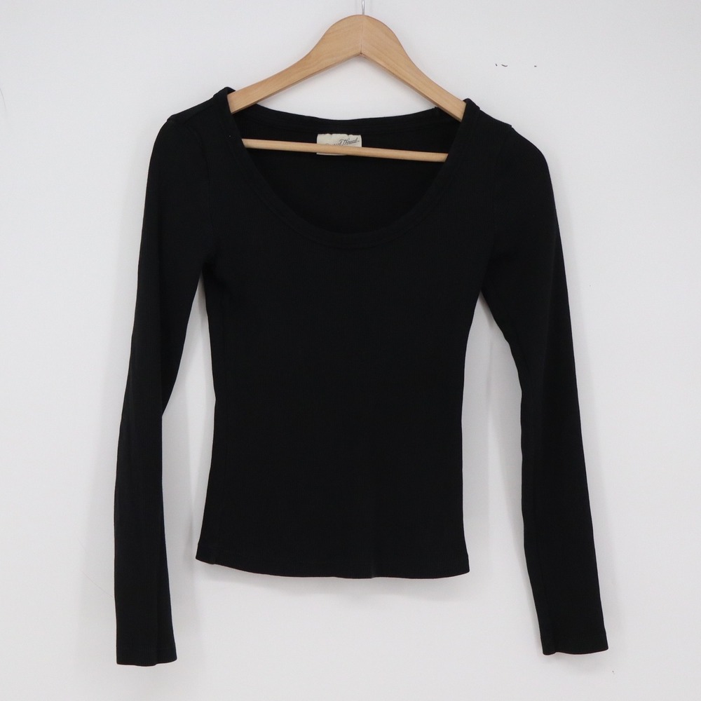 Universal Thread T-Shirt Womens XS Ribbed Scoop Neck Black Long Sleeve Excellent